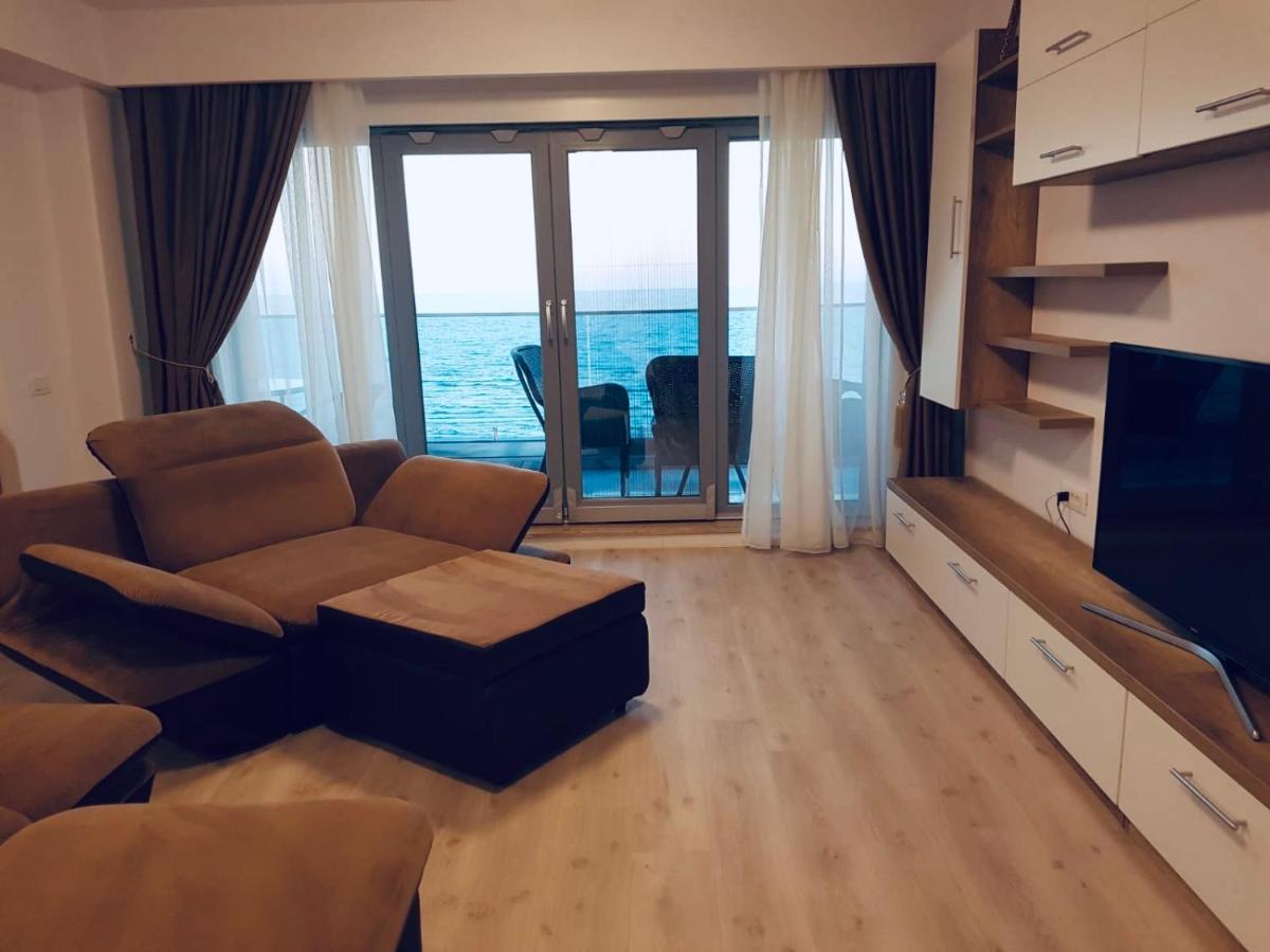 Wave 2 Mamaia Prima Linie Vedere La Mare 120Mp Navodari Ngoại thất bức ảnh