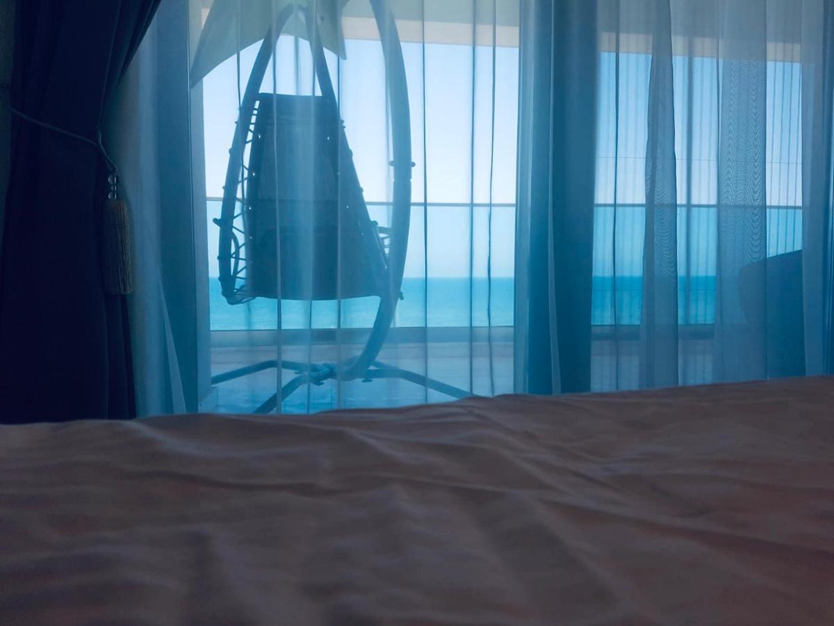 Wave 2 Mamaia Prima Linie Vedere La Mare 120Mp Navodari Ngoại thất bức ảnh