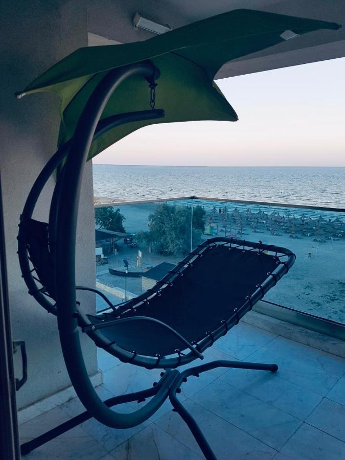 Wave 2 Mamaia Prima Linie Vedere La Mare 120Mp Navodari Ngoại thất bức ảnh