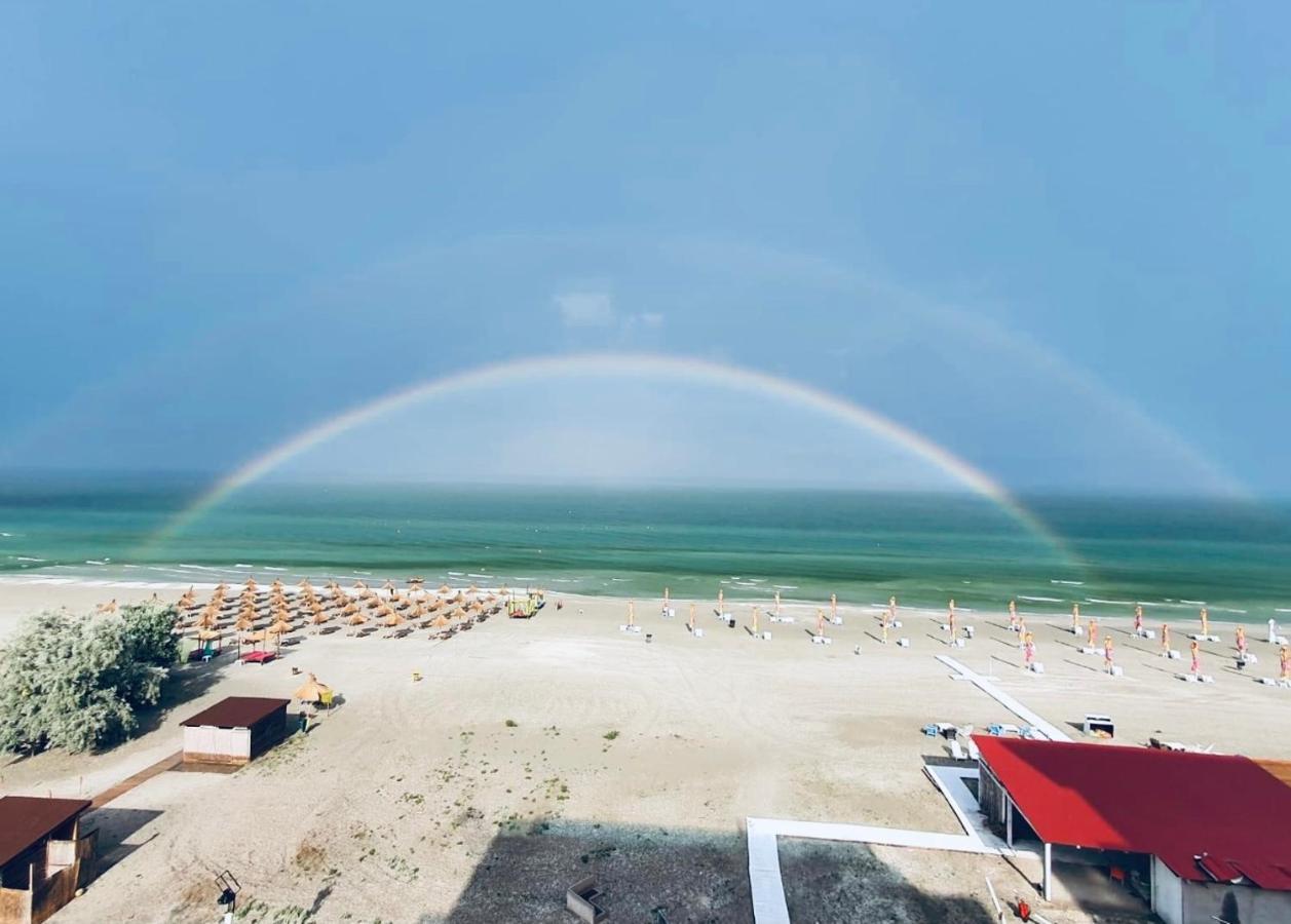 Wave 2 Mamaia Prima Linie Vedere La Mare 120Mp Navodari Ngoại thất bức ảnh
